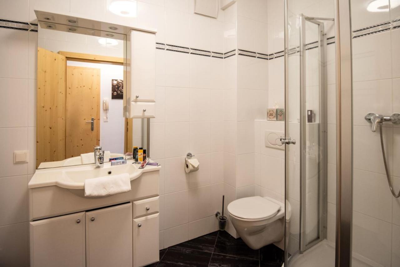 Apartmenthaus Haus Gipfelglueck Apartment Kuafstoa Kültér fotó